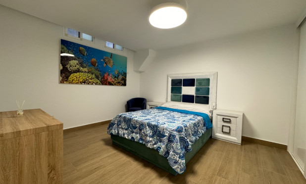 Wiederverkauf - Villa - San Miguel de Salinas