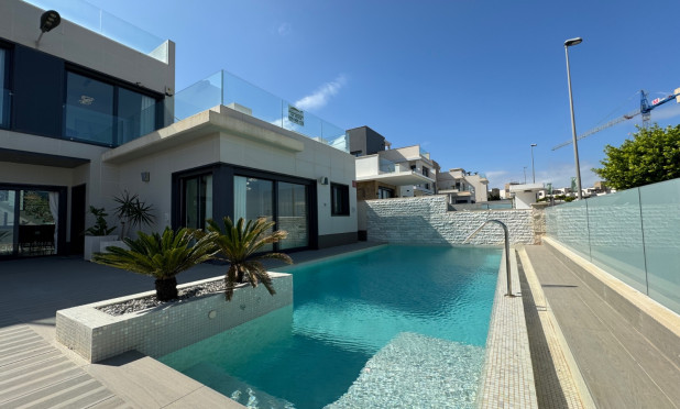 Wiederverkauf - Villa - San Miguel de Salinas