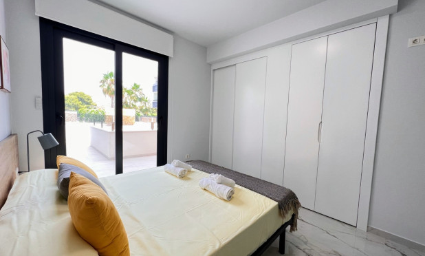 Resale - Apartment / flat - Orihuela Costa - Los Altos