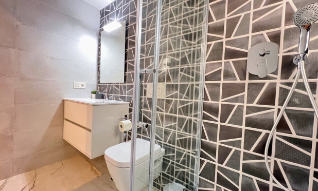 Resale - Apartment / flat - Orihuela Costa - Los Altos