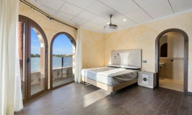 Resale - Villa - Orihuela Costa - La Zenia