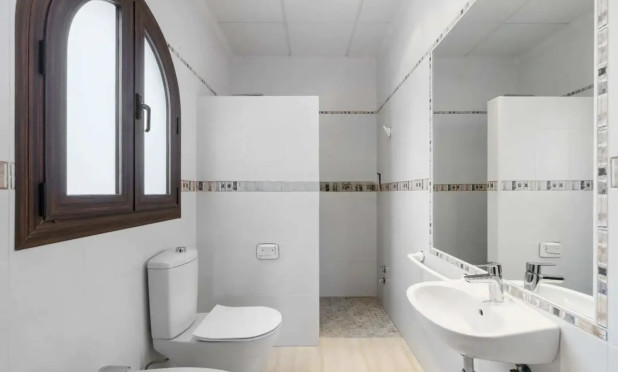 Resale - Villa - Orihuela Costa - La Zenia