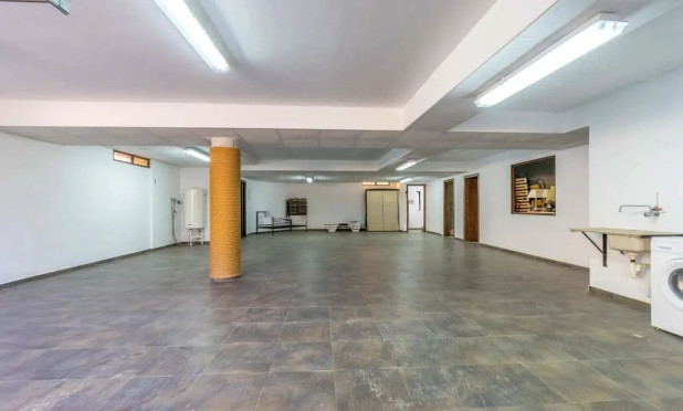 Resale - Villa - Orihuela Costa - La Zenia