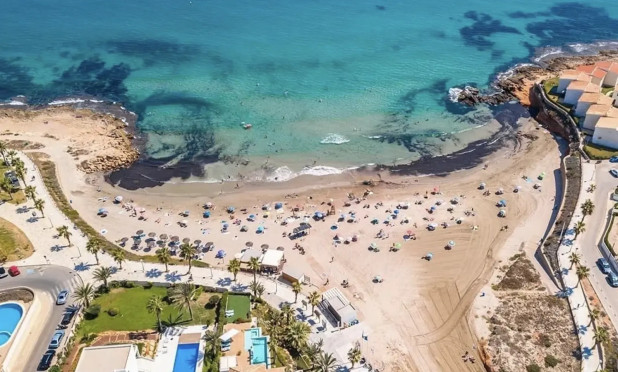 Resale - Villa - Orihuela Costa - La Zenia