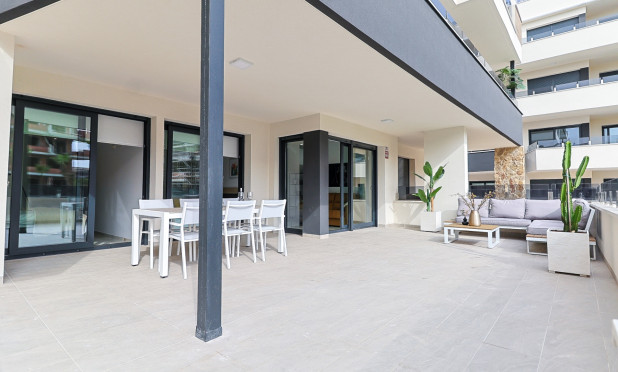 Resale - Apartment / flat - Orihuela Costa - Los Altos