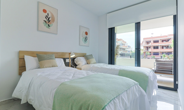 Resale - Apartment / flat - Orihuela Costa - Los Altos