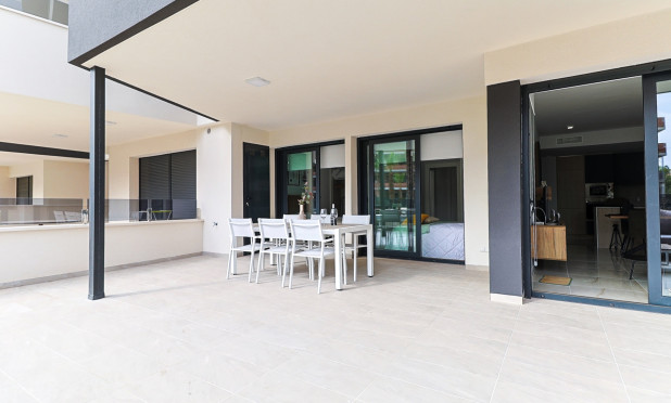 Resale - Apartment / flat - Orihuela Costa - Los Altos