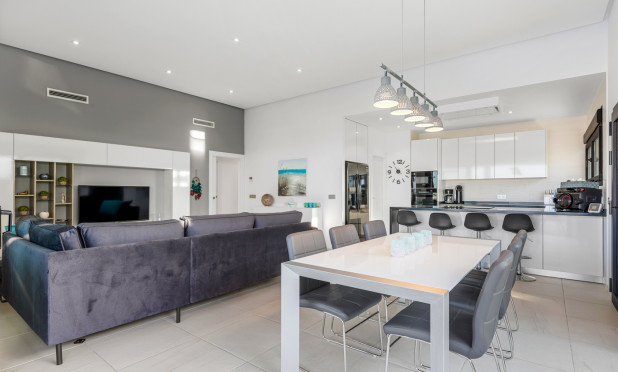 Herverkoop - Villa - Benijofar