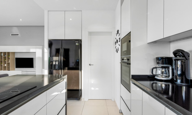 Herverkoop - Villa - Benijofar