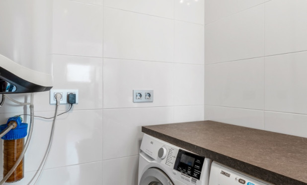 Herverkoop - Villa - Benijofar