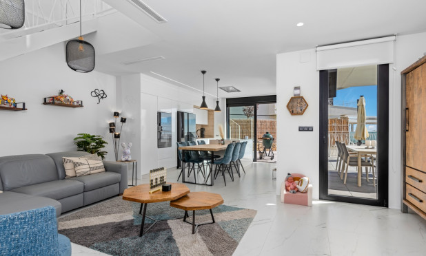 Resale - Villa - Finestrat - Sierra Cortina