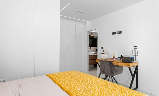 Resale - Villa - Finestrat - Sierra Cortina