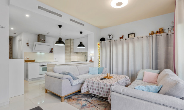 Resale - Villa - Orihuela Costa - Villamartín