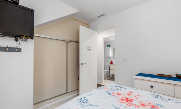 Resale - Villa - Orihuela Costa - Villamartín