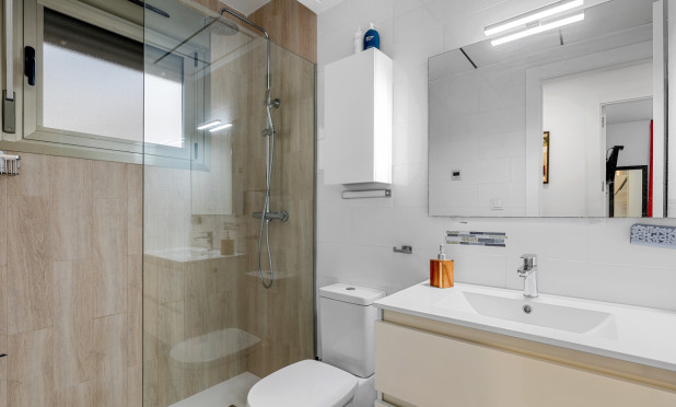 Resale - Villa - Orihuela Costa - Villamartín