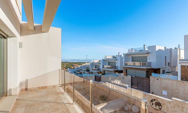 Resale - Villa - Orihuela Costa - Villamartín
