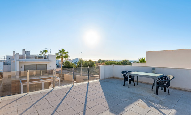 Resale - Villa - Orihuela Costa - Villamartín