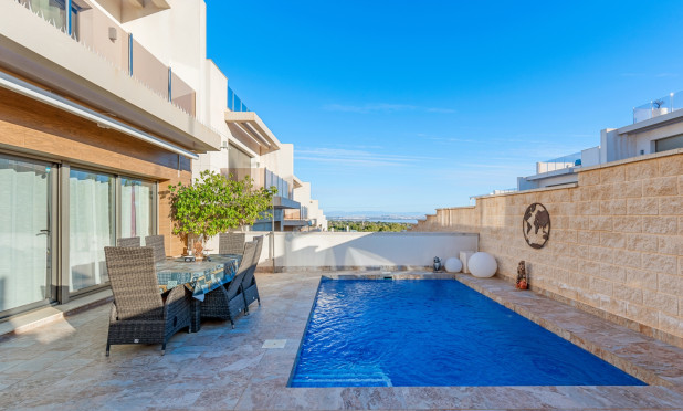 Resale - Villa - Orihuela Costa - Villamartín