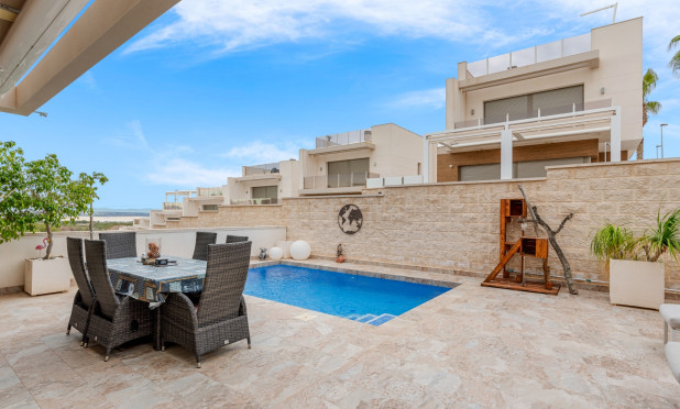 Resale - Villa - Orihuela Costa - Villamartín