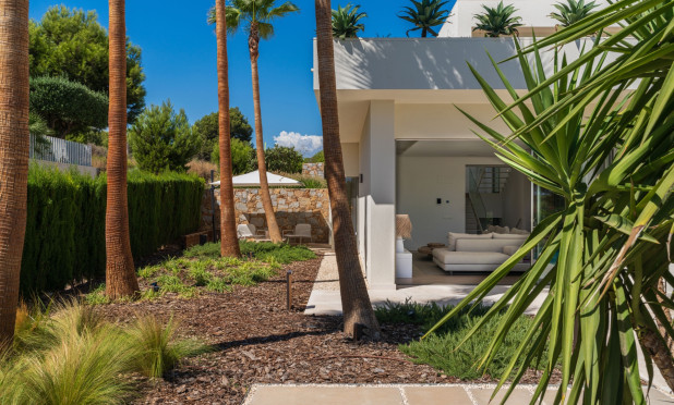 Resale - Villa - Las Colinas Golf Resort - Las Colinas Golf