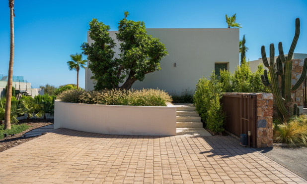 Resale - Villa - Las Colinas Golf Resort - Las Colinas Golf