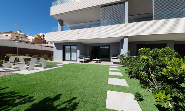 Resale - Apartment / flat - Orihuela Costa - Punta Prima