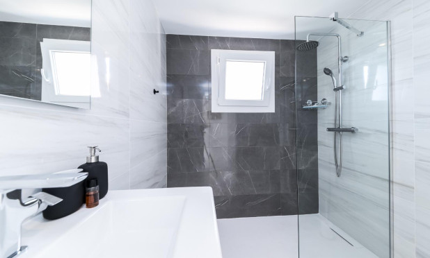 Resale - Apartment / flat - Orihuela Costa - Punta Prima