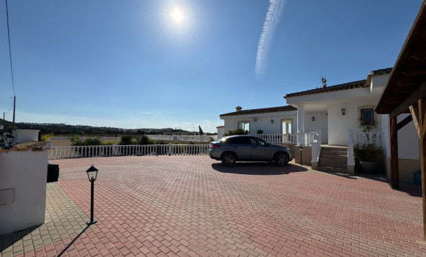 Resale - Villa - Ciudad Quesada - Rojales