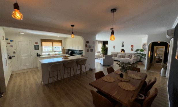 Resale - Villa - Ciudad Quesada - Rojales