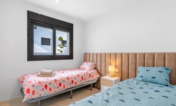 Resale - Apartment / flat - Torrevieja - Los Balcones