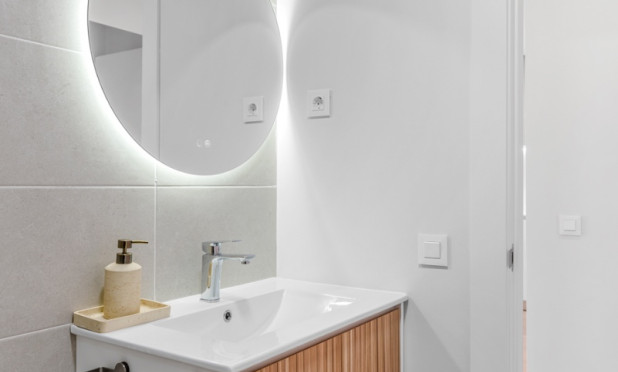 Resale - Apartment / flat - Torrevieja - Los Balcones