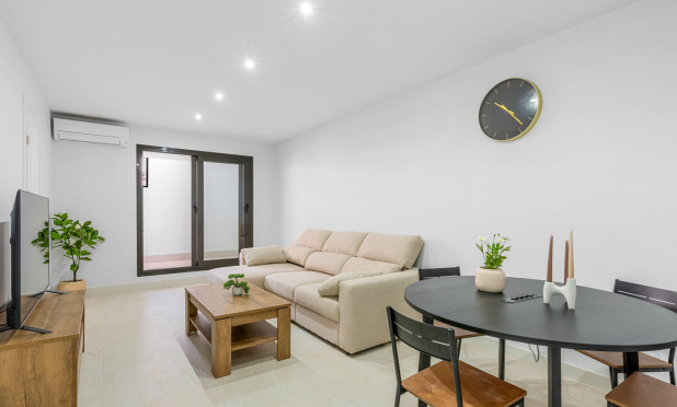 Resale - Apartment / flat - Torrevieja - Los Balcones