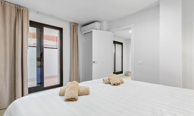 Resale - Apartment / flat - Torrevieja - Los Balcones