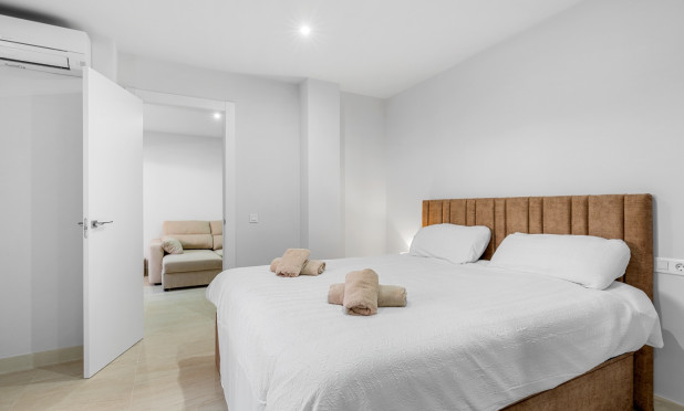 Resale - Apartment / flat - Torrevieja - Los Balcones