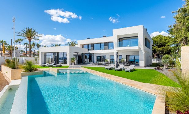 Resale - Villa - Orihuela Costa - Cabo Roig