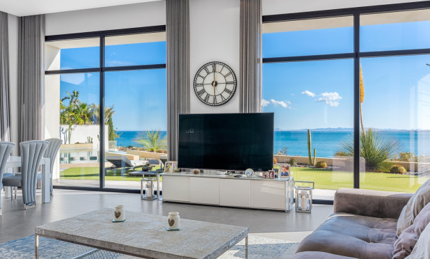 Resale - Villa - Orihuela Costa - Cabo Roig