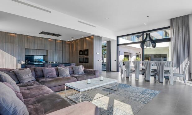 Resale - Villa - Orihuela Costa - Cabo Roig