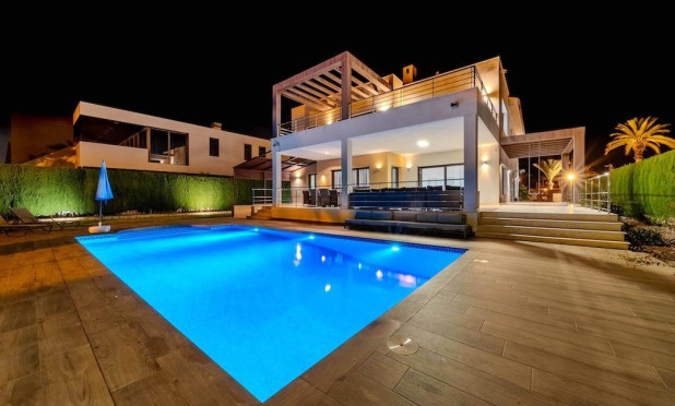 Resale - Villa - Cabo Roig - Costa blanca
