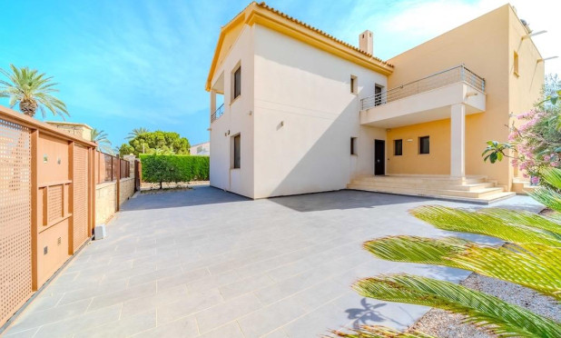 Resale - Villa - Cabo Roig - Costa blanca