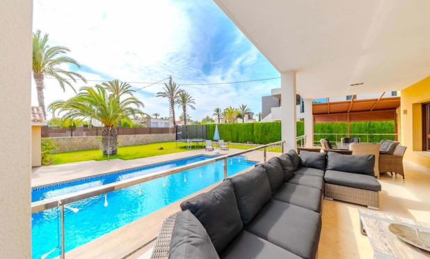 Resale - Villa - Cabo Roig - Costa blanca