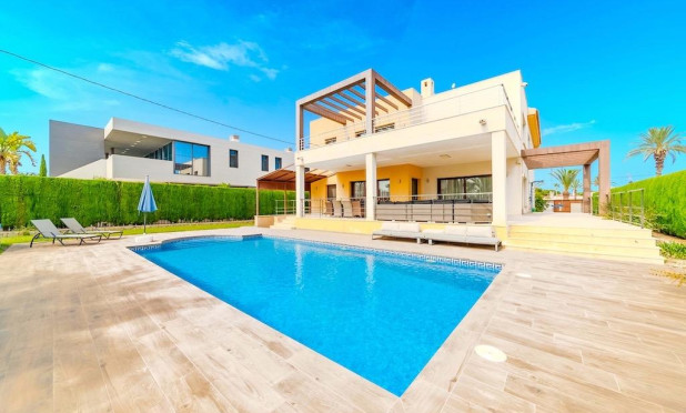 Resale - Villa - Cabo Roig - Costa blanca