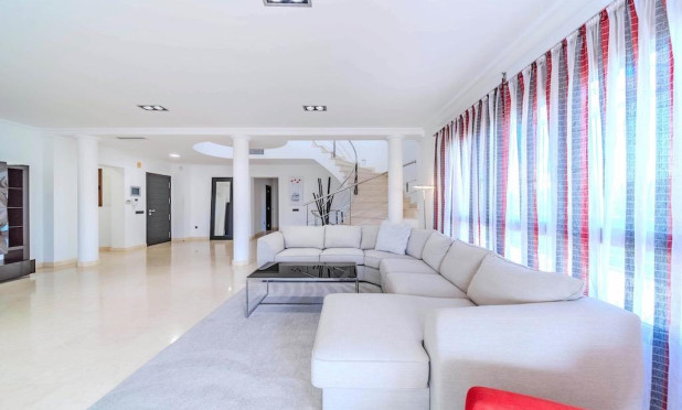 Resale - Villa - Cabo Roig - Costa blanca