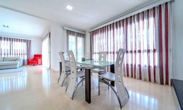 Resale - Villa - Cabo Roig - Costa blanca