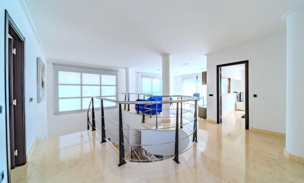 Resale - Villa - Cabo Roig - Costa blanca