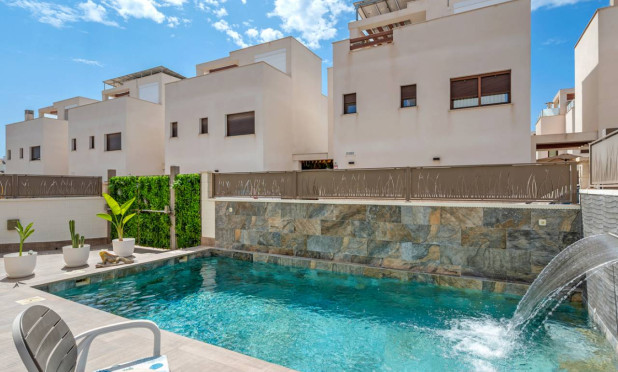 Resale - Villa - Ciudad Quesada