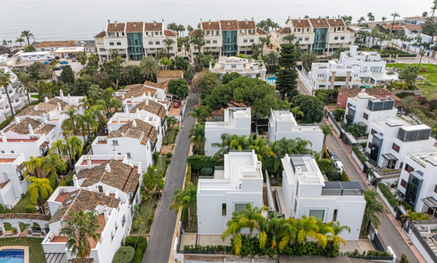 Nowy budynek - Villa - Marbella