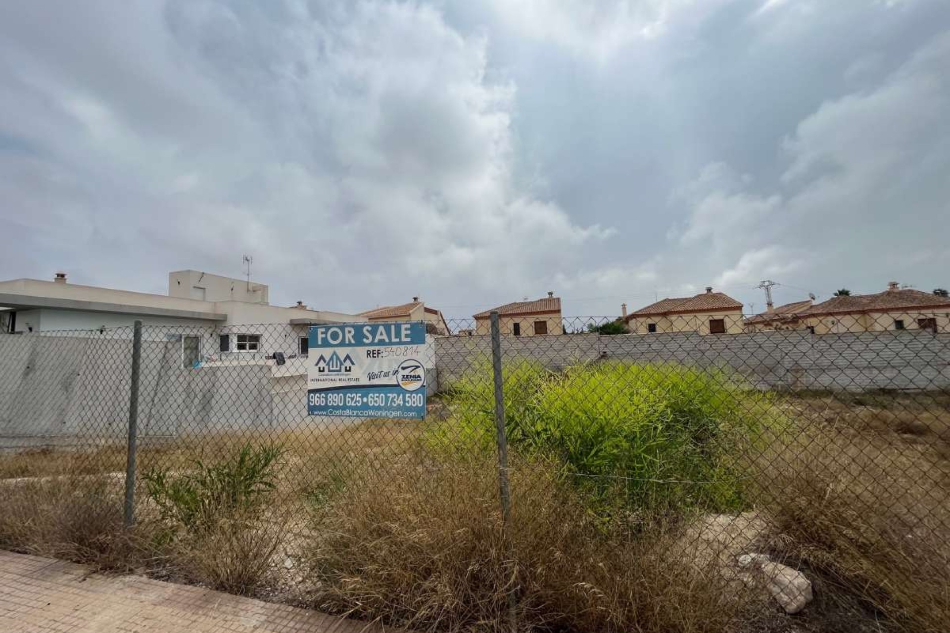 Resale - Plot / Land - San Fulgencio