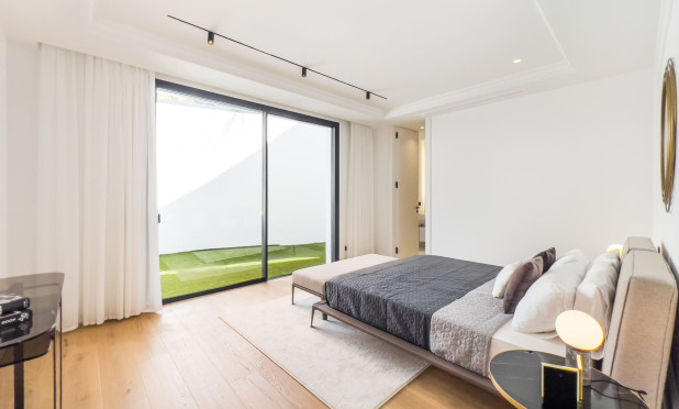 Obra nueva - Villa - Marbella