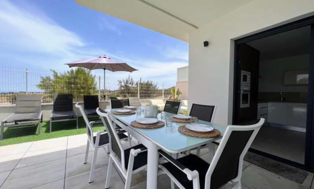 Resale - Villa - San Miguel de Salinas - San Miguel De Salinas