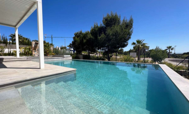 Resale - Villa - Orihuela - Las Colinas Golf